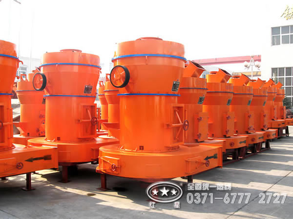 二手雷蒙磨粉機設備