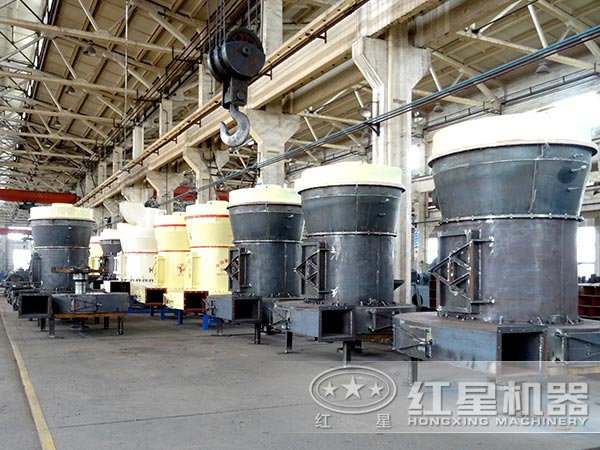 鉀長石磨粉機廠家車間