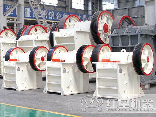 礦石類破石機展示