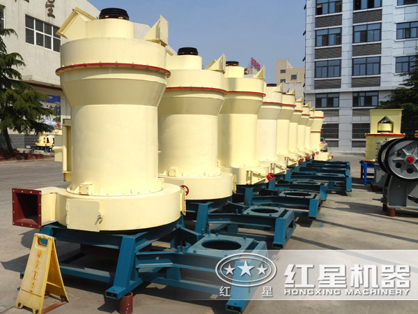 新型雷蒙磨粉機(jī)廠(chǎng)家