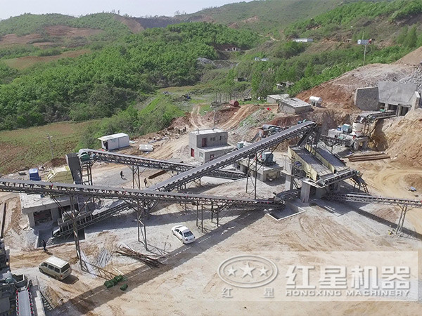 中央監控工作站