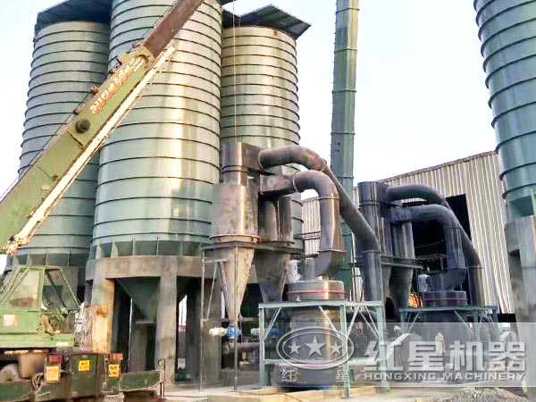 超細(xì)磨粉機(jī)利用尾礦現(xiàn)場(chǎng)