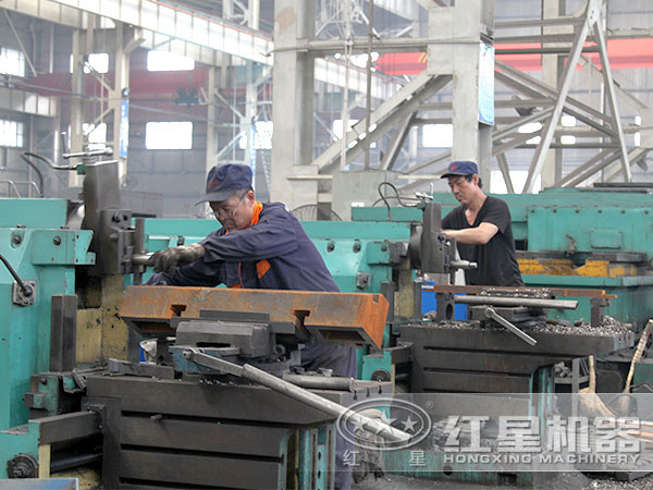 紅星高壓微粉磨生產車間