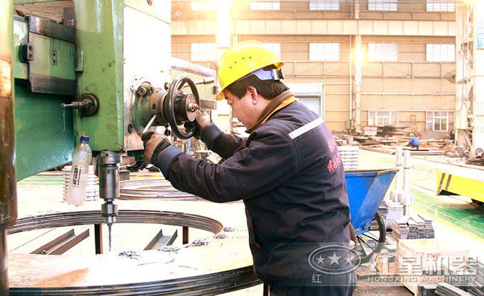 紅星制砂機車間作業圖