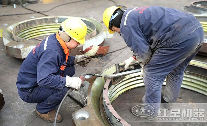 紅星機器生產車間