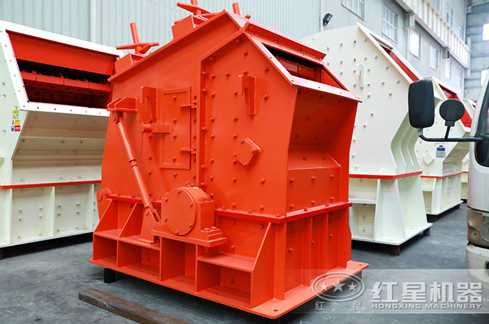 反擊式破碎機車間圖