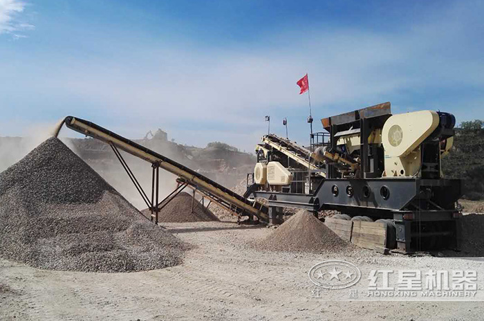 移動(dòng)式石頭磨沙機(jī)生產(chǎn)線