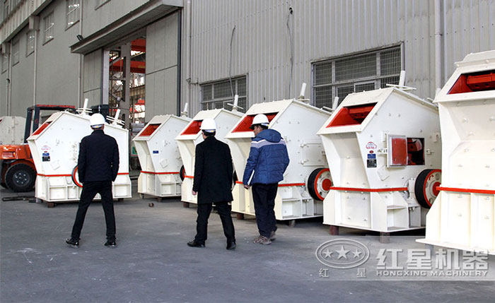 用戶參觀紅星水泥生產線設備車間