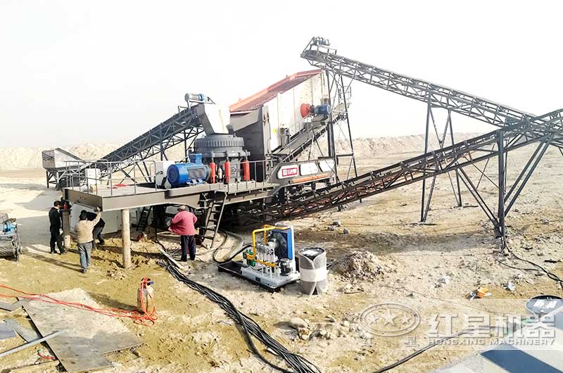 大型移動石子粉碎機安裝現場