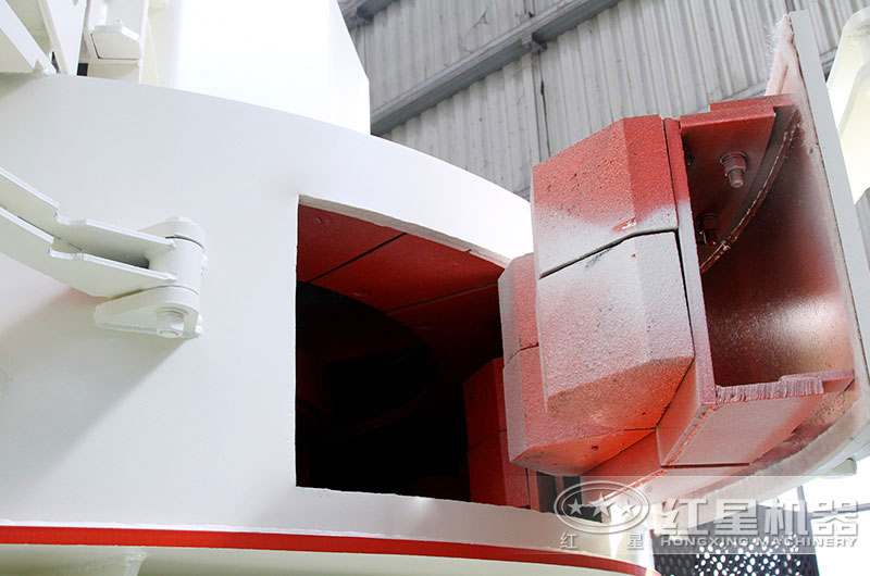 麥飯石磨粉機細節(jié)展示