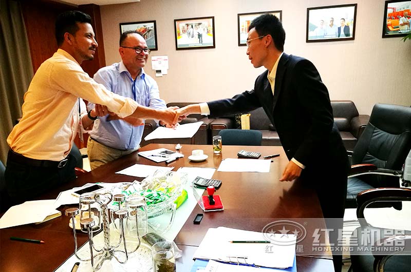 紅星機器與用戶簽訂合同