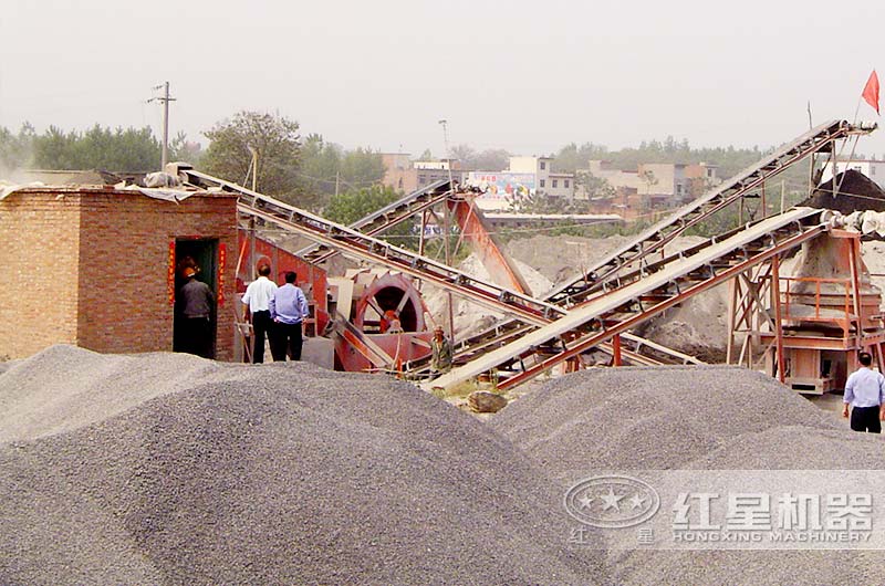 上海時產30噸鵝卵石制砂生產線