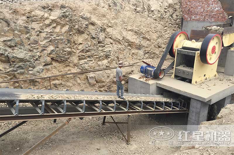 900x1200破碎機用于時產250噸石料加工廠