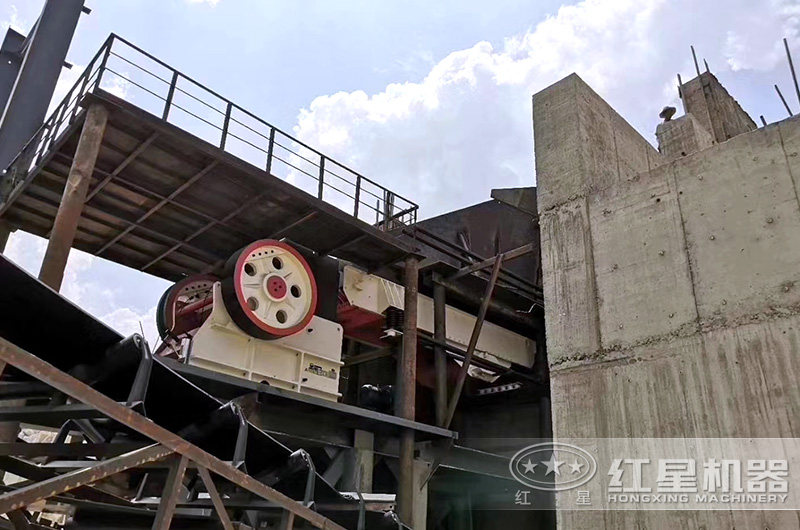 顎式破碎機初級破碎