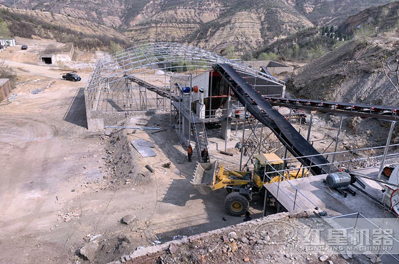 專業廠家砂石料成套加工設備建設現場